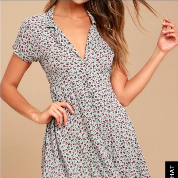 Lulus Dresses & Skirts - Lulus Short Floral Dress